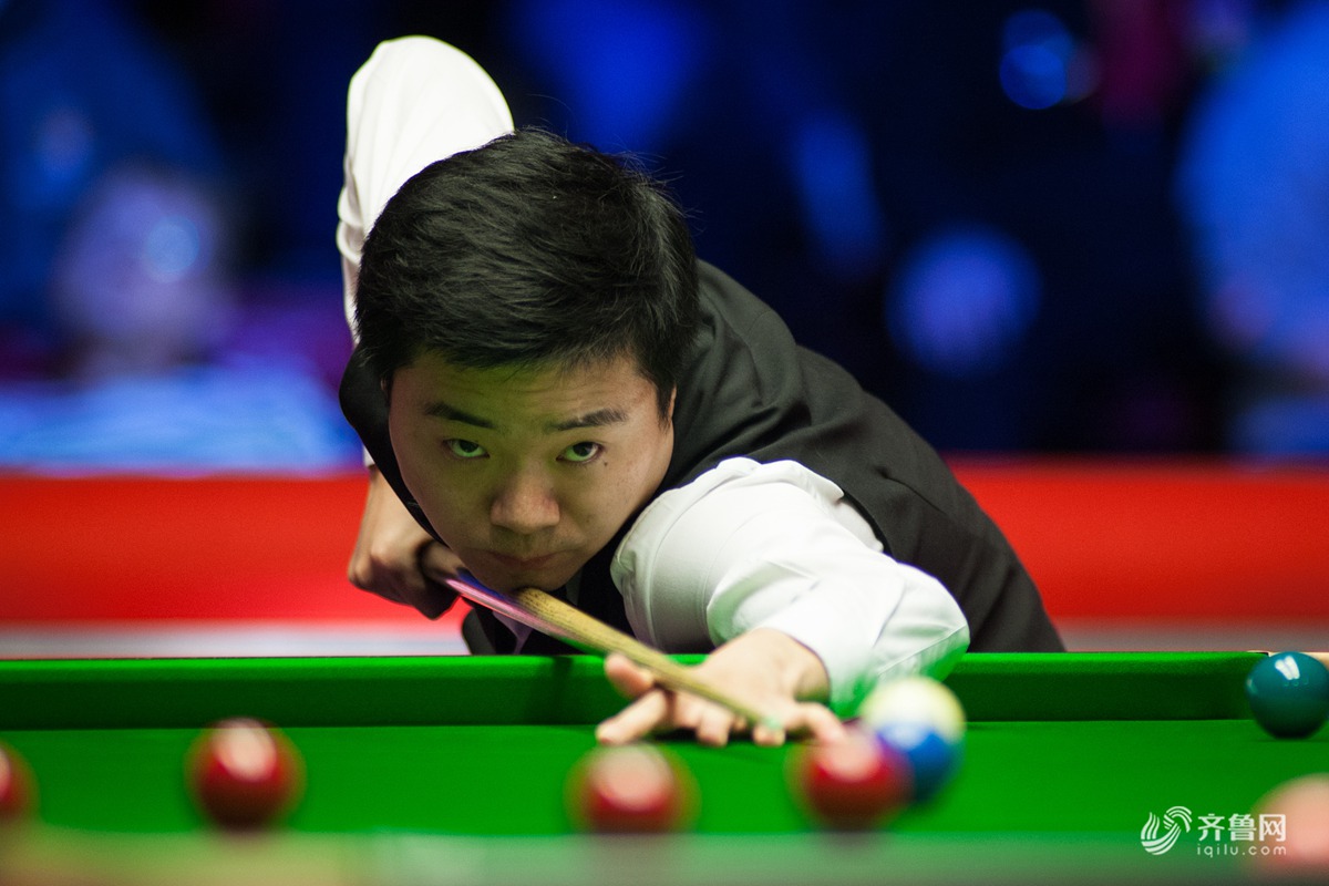 在批评他人 在批评他人