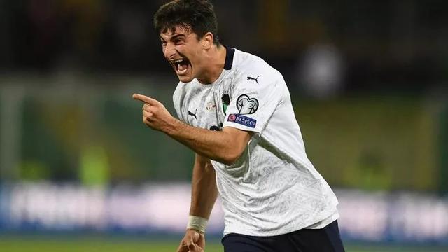 伤停迫使他 伤停迫使他