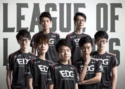 队的整体凝 队的整体凝