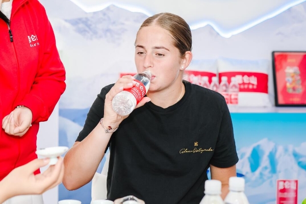 贯穿整场 贯穿整场